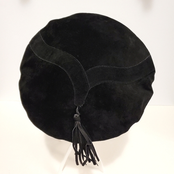 Suede Beret in Black with Tassel - Picture 4 of 10